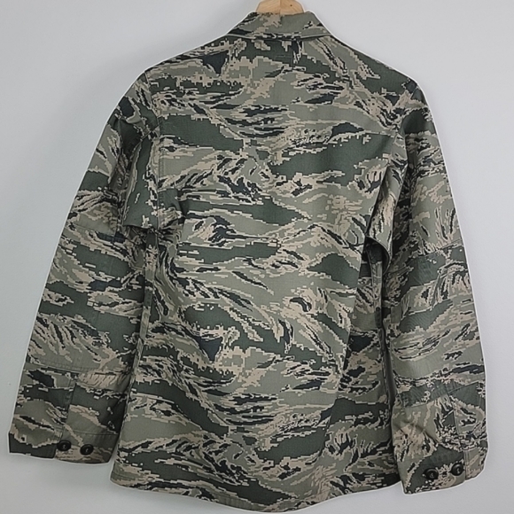 US Air Force Man's Utility Military Fatigues Camouflage Pattern Coat 32S - Picture 8 of 14